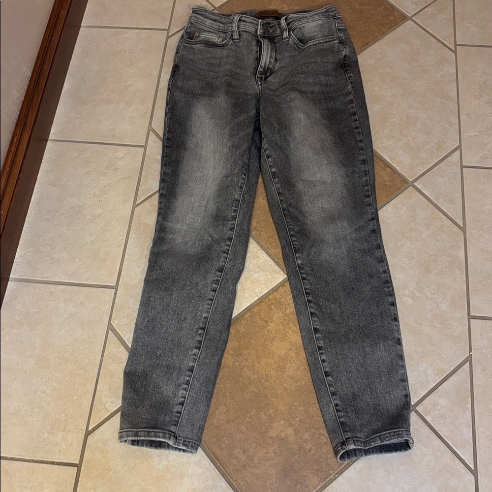 Judy Blue Slim Fit Gray Denim Jeans size 27
